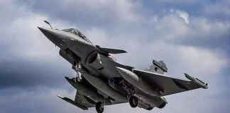 ग्लाइड बम से लैस होंगे लड़ाकू विमान, बढ़ेगी मारक क्षमता, जानें कहां चल रहा तेजी से काम फाइल फोटो