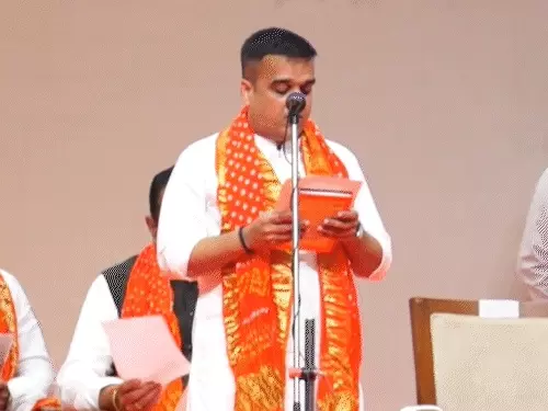 गुजरात सरकार में मंत्रिमंडल का विस्तार, 26 मंत्री शपथ ले रहे, इनमें 19 नए चेहरे, हर्ष संघवी डिप्टी सीएम बने